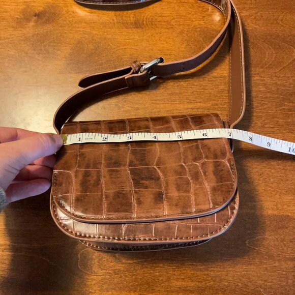 Urban Outfitters luxe saddle bag faux croc brown small - Picture 4 of 12